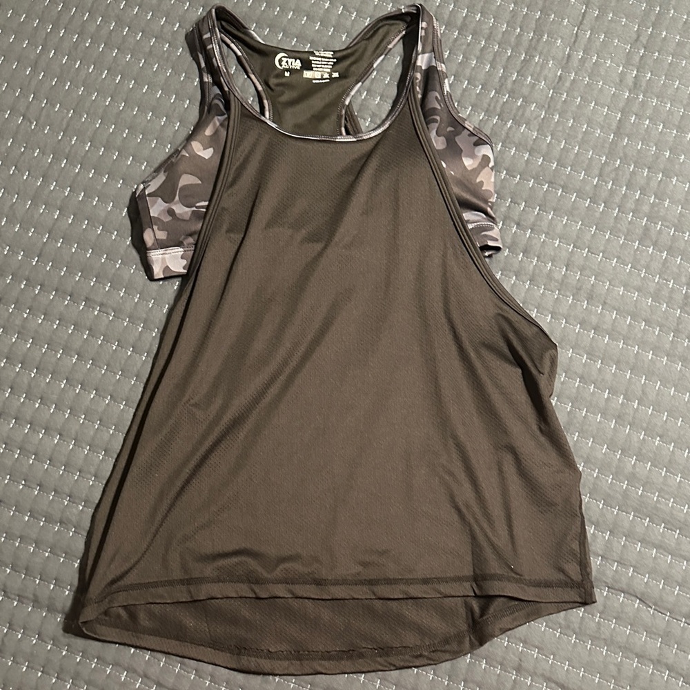 Zyia Women's Camouflage Black/Gray Tank Top